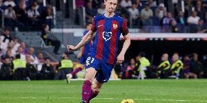 LOL世界赛2025-每体：德容进行了单独训练，俱乐部对其复出持谨慎态度