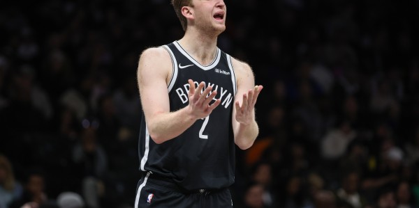 电竞投注平台-【菜鸟】沃尔夫16分 小克莱顿11分5助 穆萨·西塞8分8板&amp;amp;罚球6中0