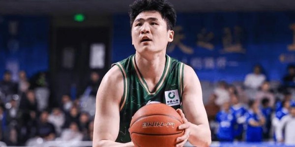 直播观看-郭昊文低迷却展最佳赢球模式！汉兹赵柏清统领局势，替补多人齐爆