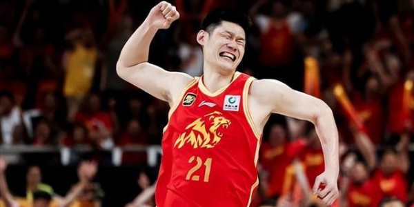 赛程安排-半场49-49！胡金秋爆发独砍22分，广厦领先两位数被抹平，想赢难
