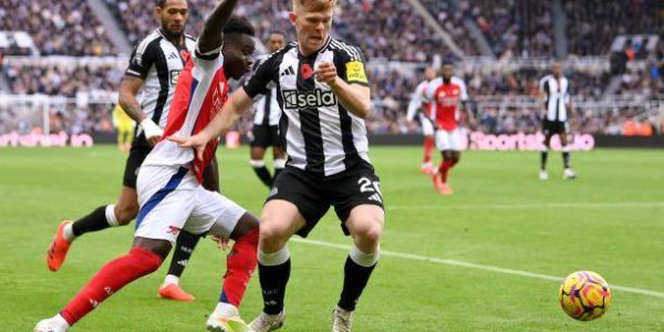 电竞投注平台-破门乏术枪手再负喜鹊，落后7分英超争冠悬了？