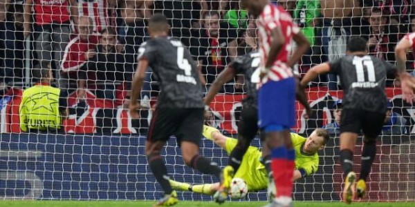 LOL世界赛2025-拜仁轻描淡写地碾压巴萨，德甲出人意料地碾压西甲