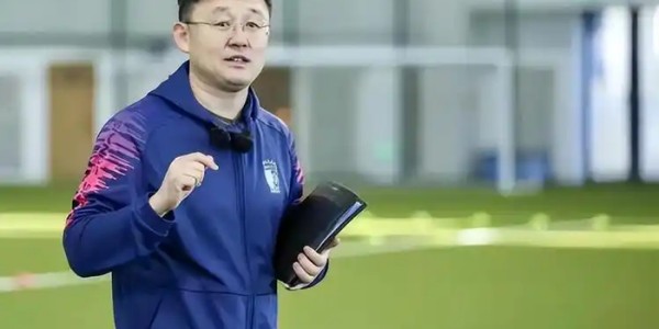 直播观看-出发美国，孙继海正式签约，亮相新岗位，薪酬曝光|世界杯|青训|球员|足球|美加_新浪体育_新浪新闻