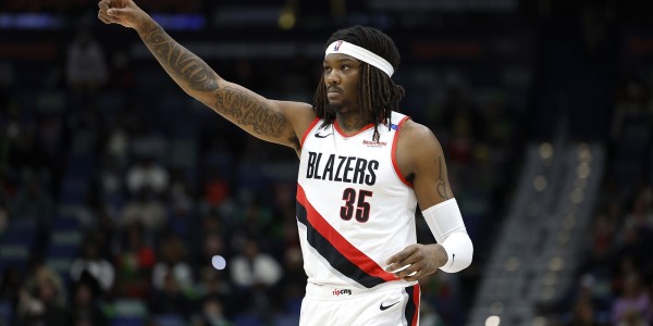 直播观看-记者：开拓者这边罗威是最可能被交易的 亨德森有进步就不会动