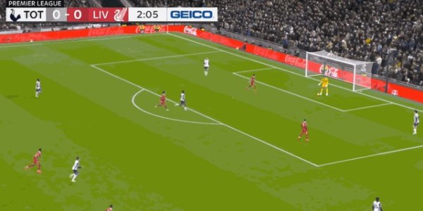 直播观看-【英超】热刺3比6利物浦，萨拉赫、迪亚斯梅开二度